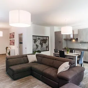 Apartahotel Residenza Flegrea, Nápoles